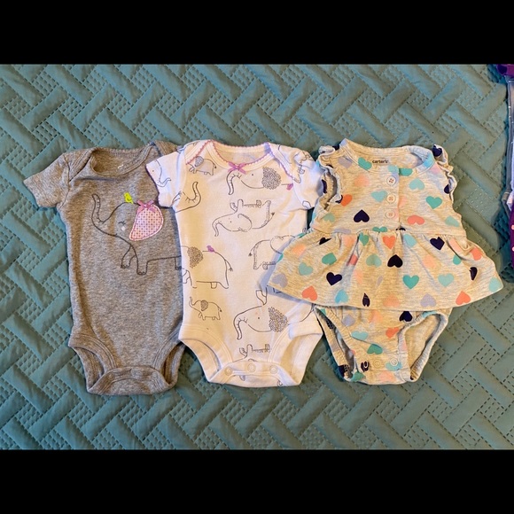 Newborn bundle - Picture 3 of 4